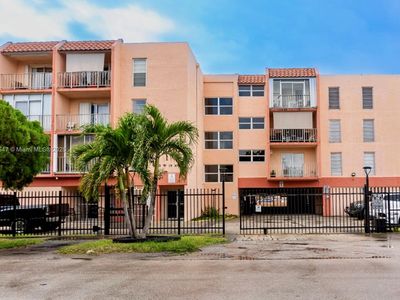 6190 W 19th Ave APT 212, Hialeah, FL, 33012