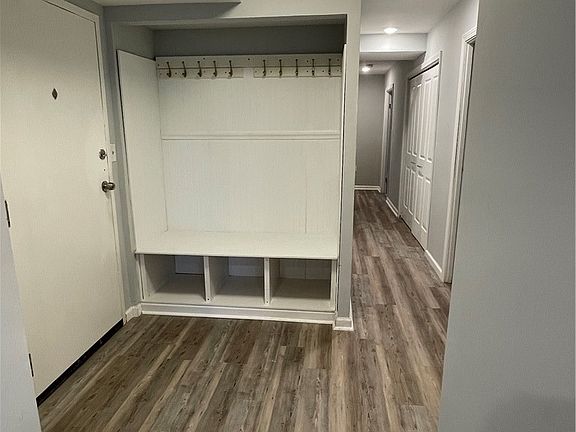 2nd image of 16100 Van Aken Blvd APT 207