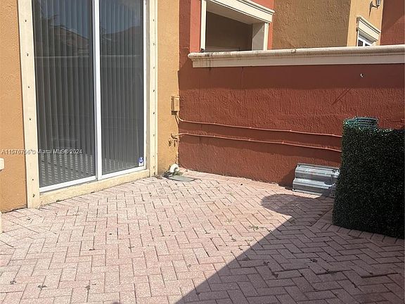 4th image of 6015 NW 116th Pl APT 472