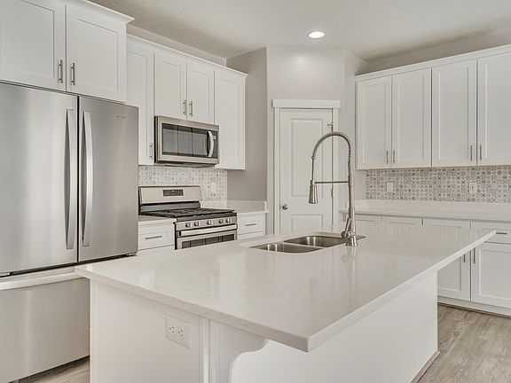 2nd image of 1037 W Albion Meadow Way