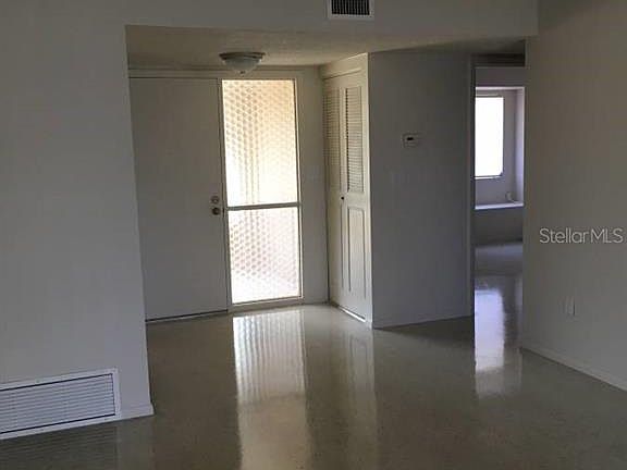 3rd image of 6076 Mayberry Ave