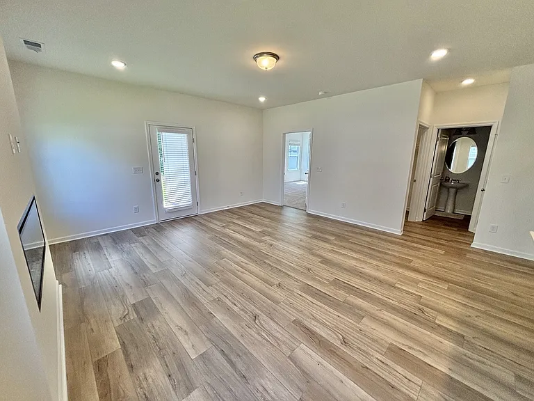 552 Nightengale Ridge Dr — Photo 14