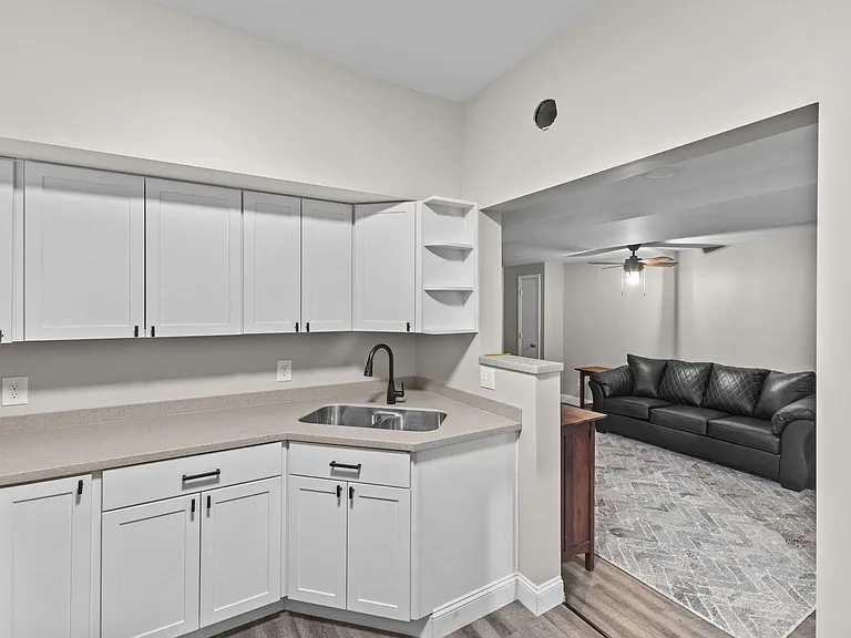 128 Grand Ave — Photo 16