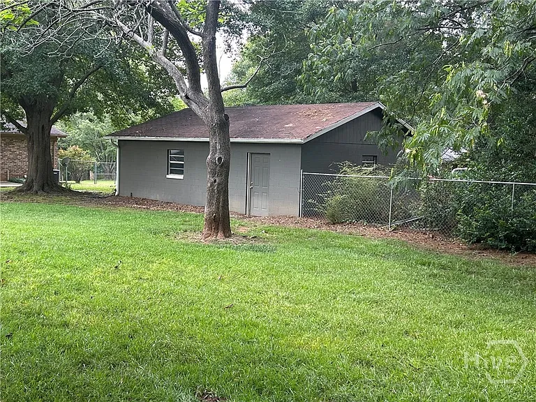 1020 Tuxedo Ln — Photo 30