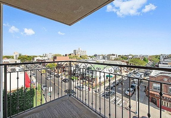 3rd image of 225 Avenue M APT 4