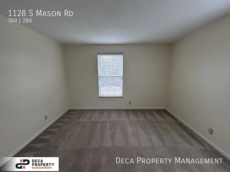 1128 S Mason Rd — Photo 11