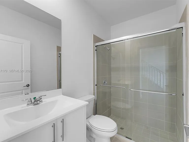 191 SE 11th Ave #0 — Photo 15