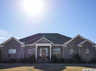 407 Natures Way SW, Huntsville, AL 35824