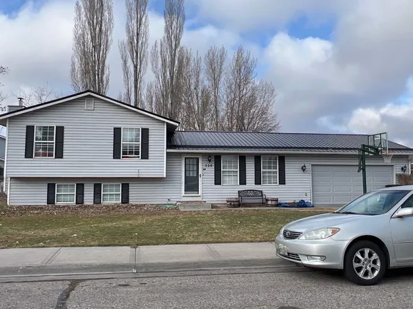 520 S Match Point Dr, Ammon, ID 83406