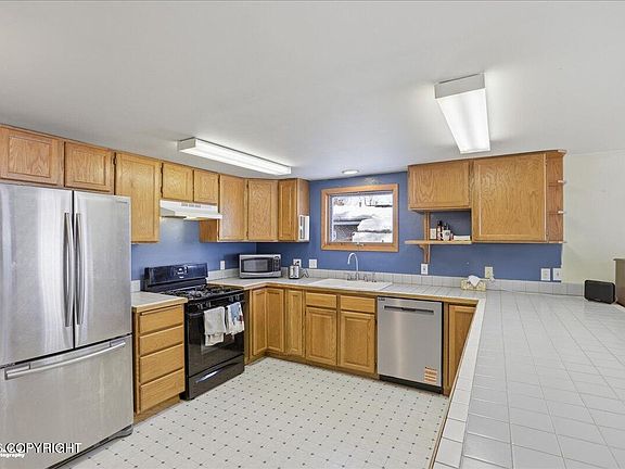 2nd image of 520 Patsy St