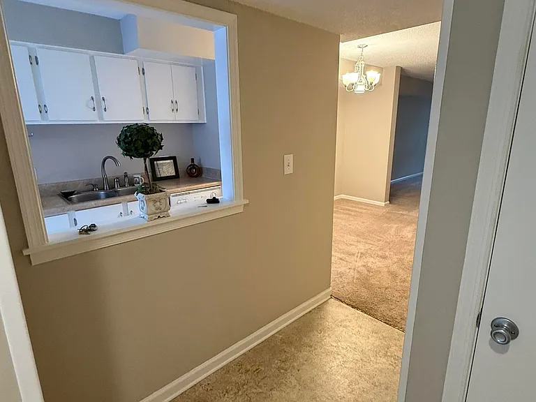 109 Scott Ln #109 — Photo 10