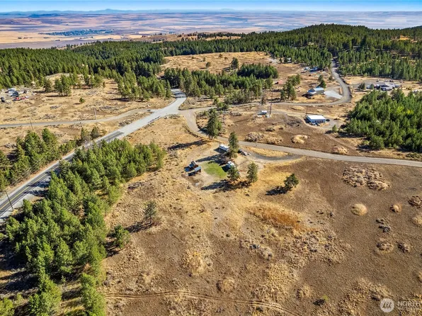 303 Sunset Way, East Wenatchee, WA 98802