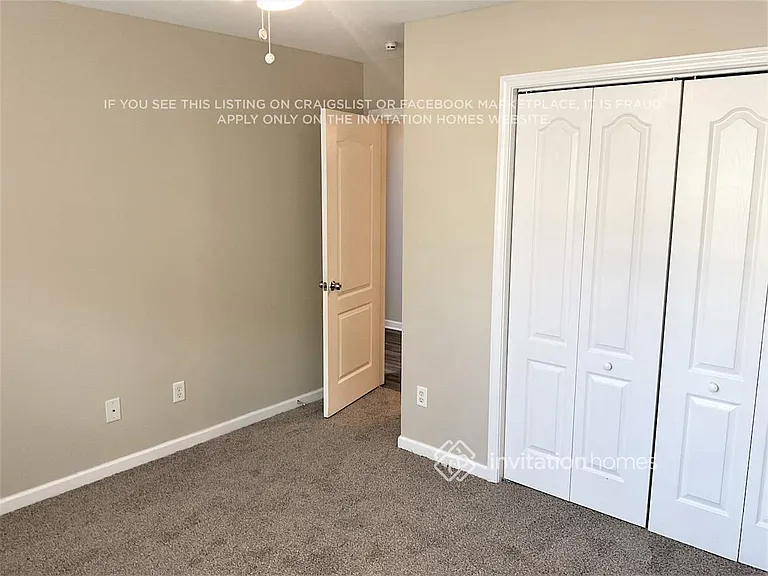 3654 Devon Park Ln NW — Photo 10