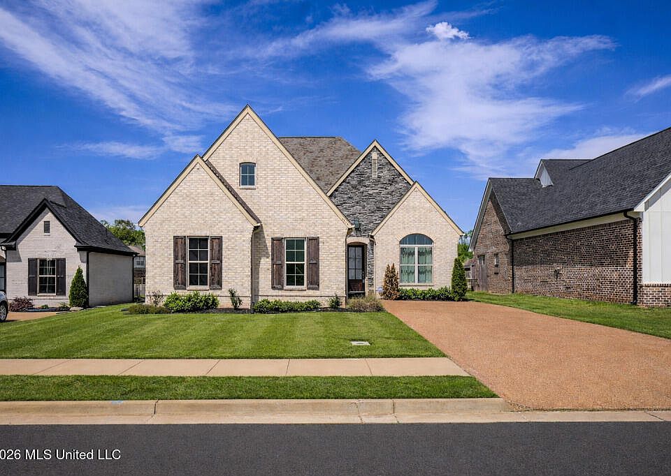 1st image of 1716 Lia Ln