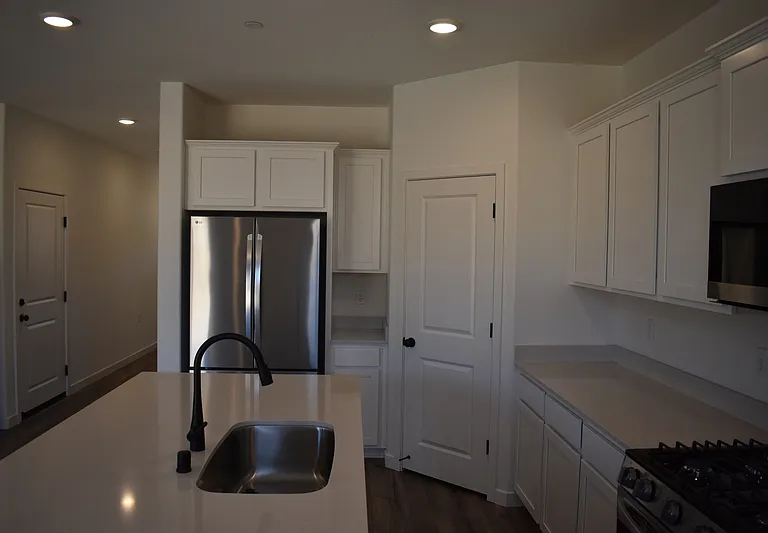 4123 Scarlet Ct — Photo 9