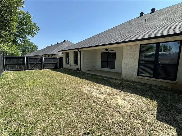 10746 County Road 169 — Photo 23