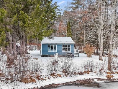 23 Hammond Road, Deerfield, NH, 03037