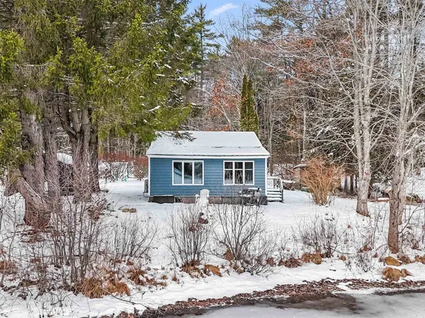 23 Hammond Road, Deerfield, NH 03037
