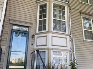 77 Howard St, Newark, NJ 07103