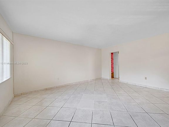5th image of 1500 NE 127th St APT 203