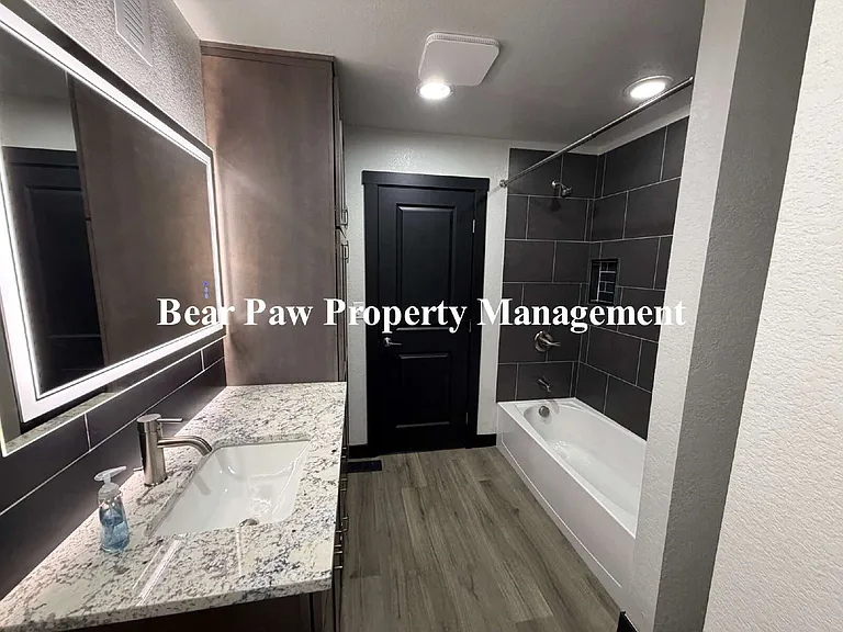 4886 Silver Spruce Ln — Photo 12