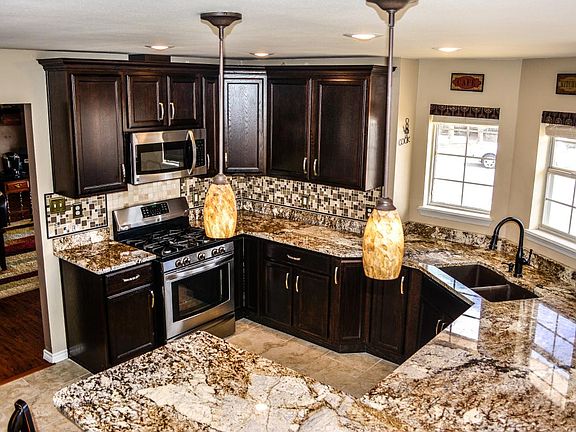 Newly Remodeled Kitchen
