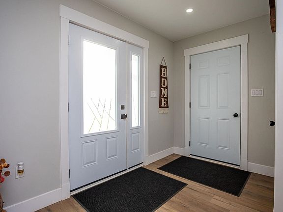 4th image of 874 Tarantum Rd
