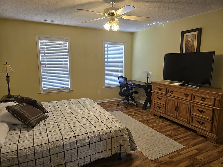 2837 Bridgeport Dr — Photo 14