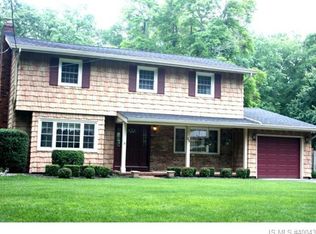 32 Mitchell Dr, Toms River, NJ