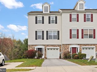 2 Shoreham Dr, East Fallowfield, PA 19320