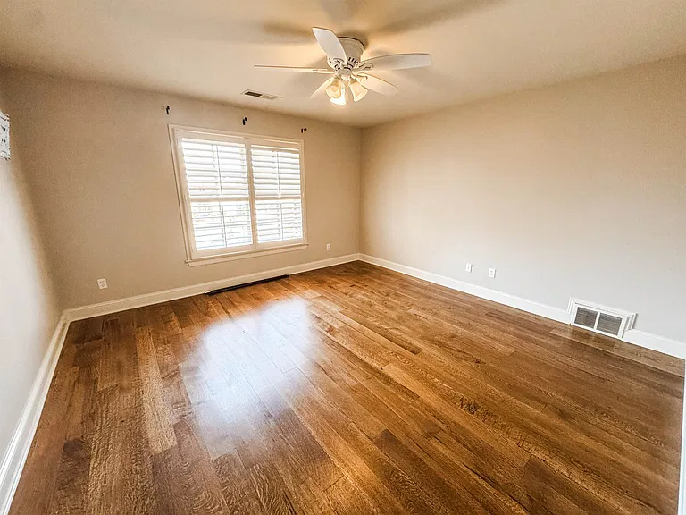 713 Briston Ln — Photo 14