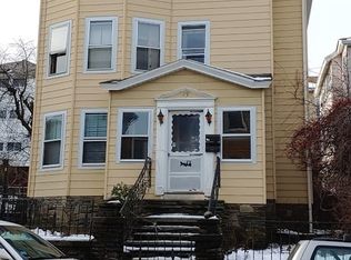 79 Gage St, Worcester, MA 01605