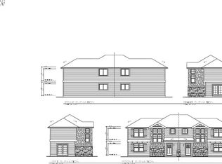 422 NW 4th Ave, Canby, OR 97013