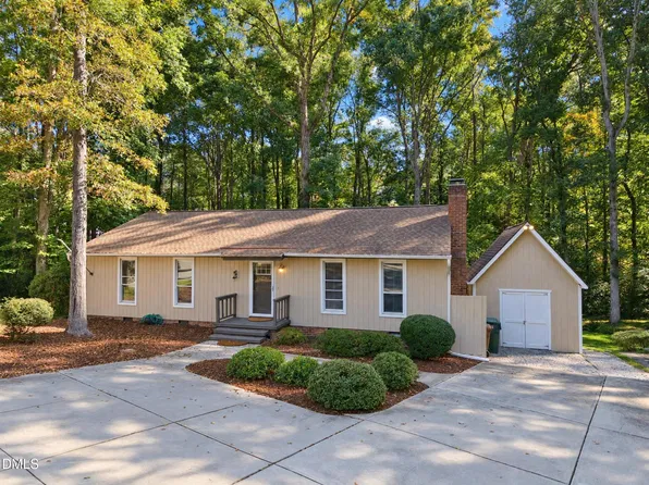 1219 Maybole Ct, Cary, NC 27511