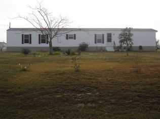 26403 Longvue Dr, Picayune, MS 39466