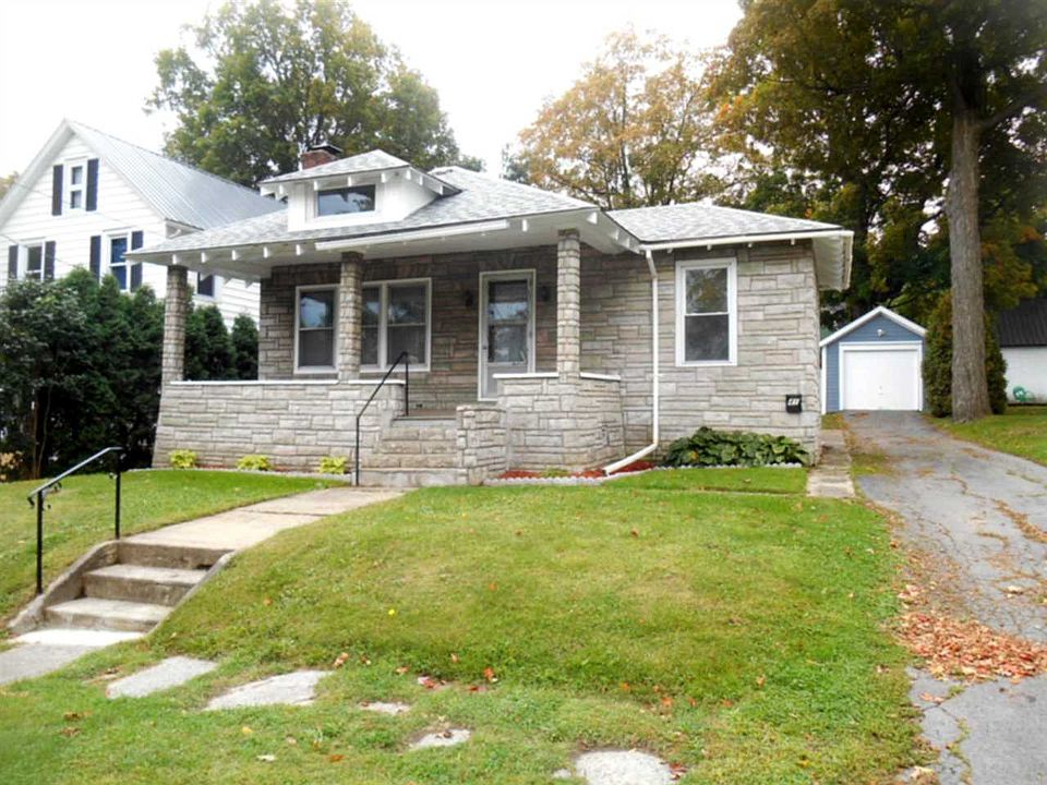 1st image of 41 Somerset Ave