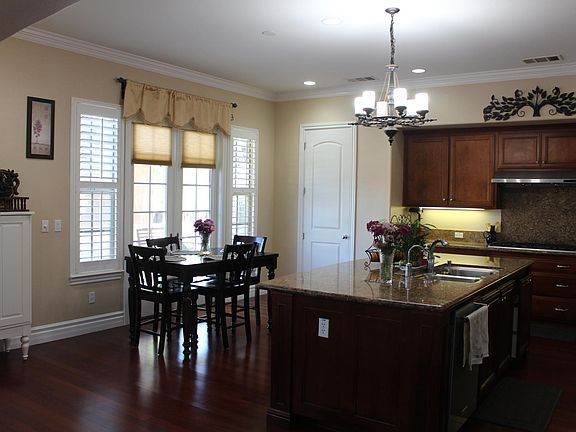 3rd image of 1111 Grimley Ln