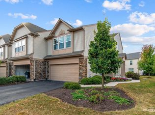 1439 Crimson Ln, Yorkville, IL 60560