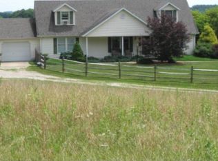 33995 Thomas St, Pomeroy, OH 45769