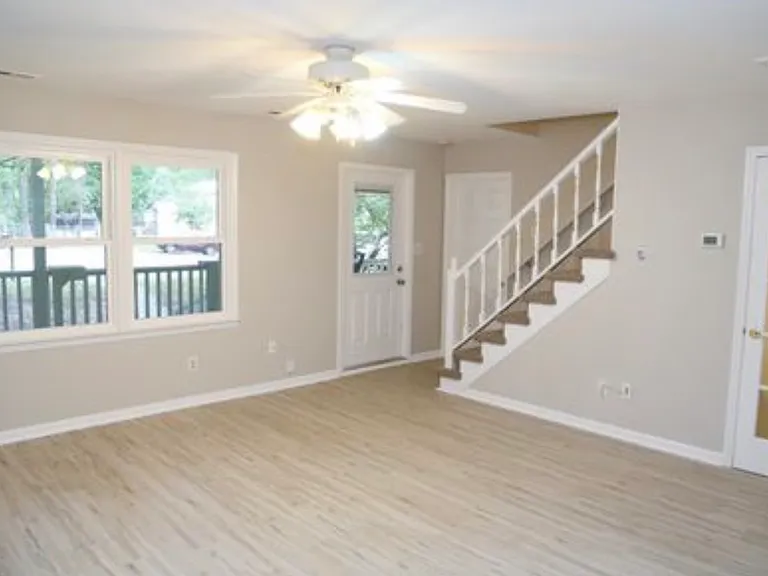 103 Creekline Ct — Photo 5
