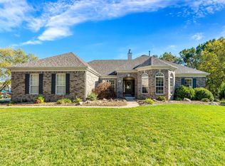 34 Grasmere Ct, Lake Saint Louis, MO 63367