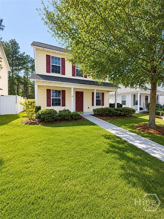 3 bed, 2.0 bath, 1188 sqft, $1,900 — Photo 1