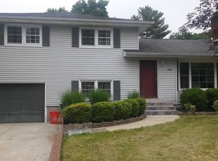 1289 S Harding Rd, Vineland, NJ 08361