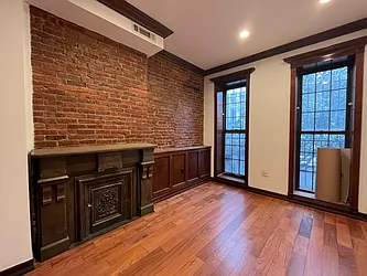 Rented by JB Mac Real Estate Inc.