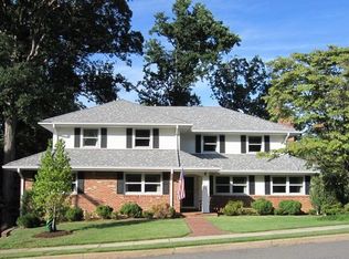 3601 N Peary St, Arlington, VA 22207