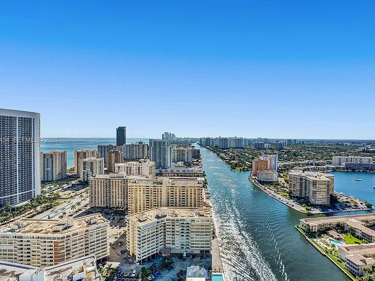 4010 S Ocean Dr #R1108 — Photo 8