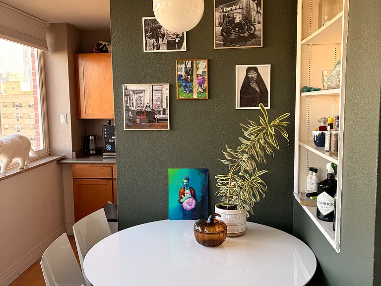 1196 N Grant St #601 — Photo 10
