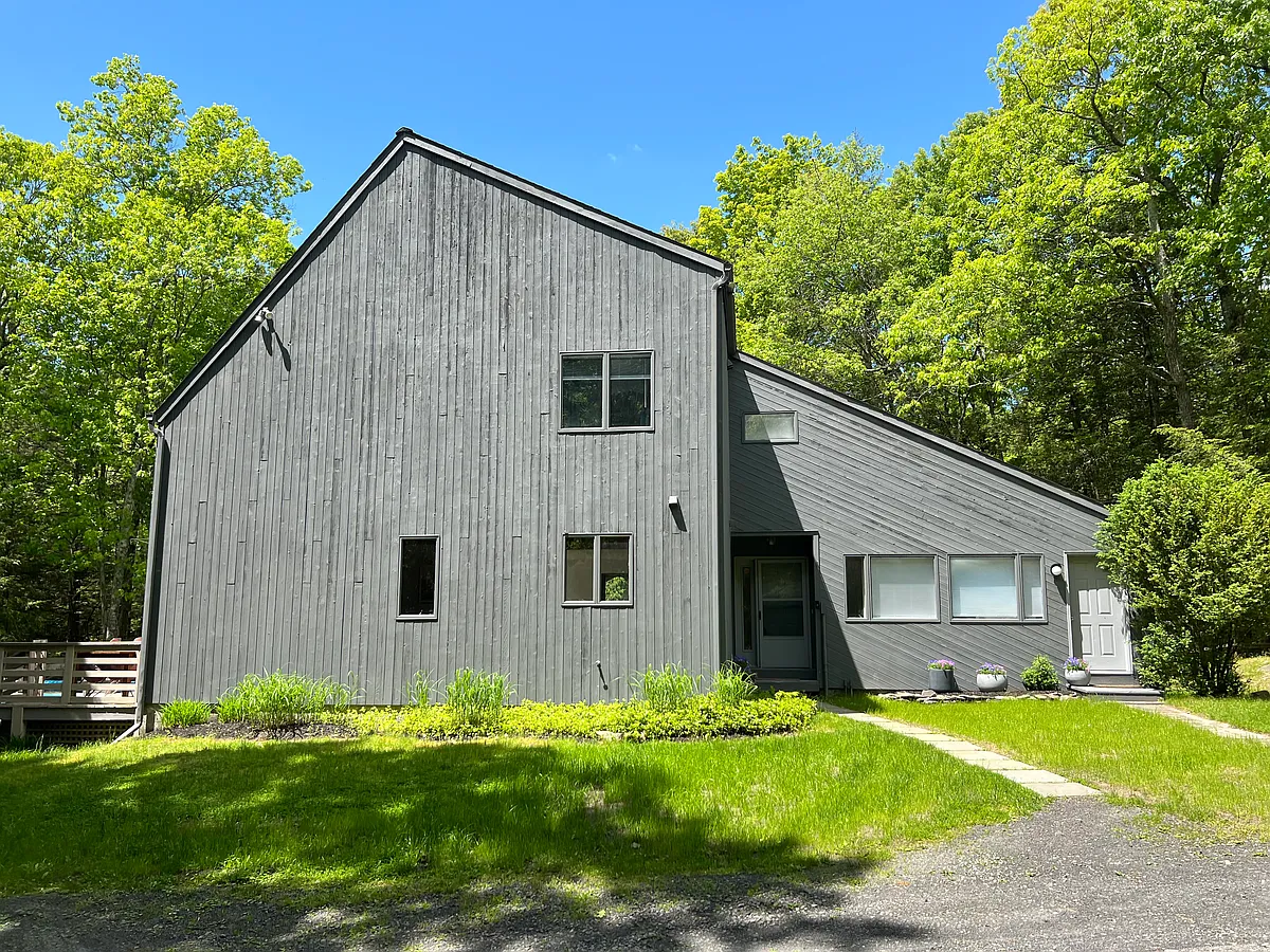 Building Photo - 9Z Munchkin Ln