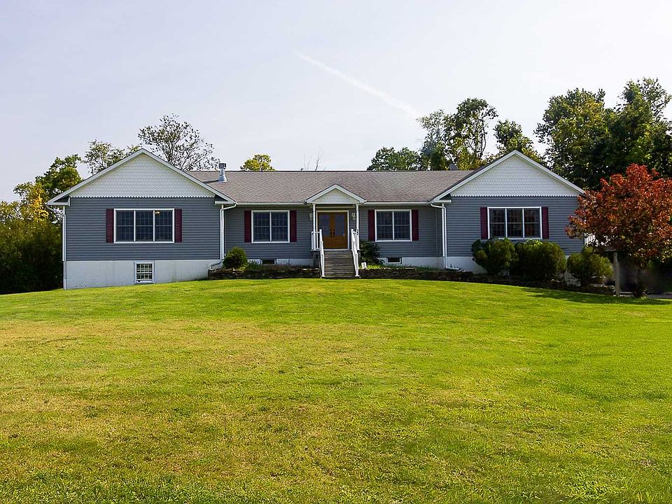 1st image of 32 Scenic Hill Dr