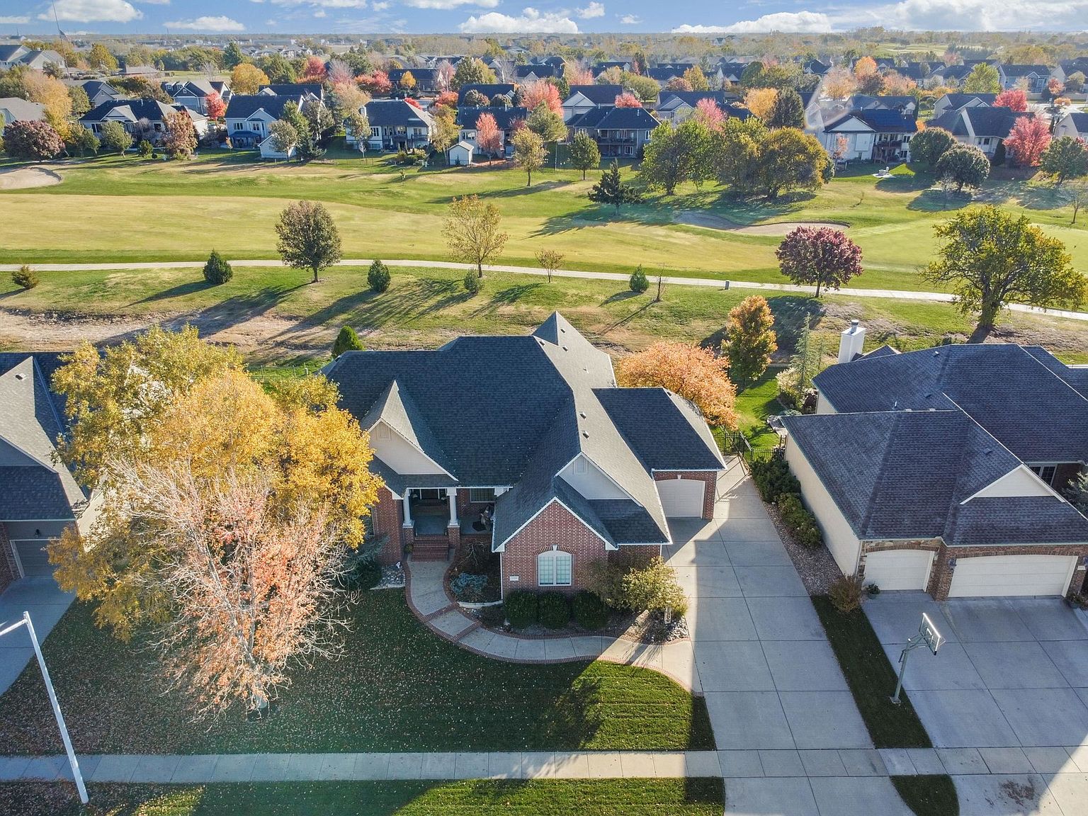 2418 N Rough Creek Rd